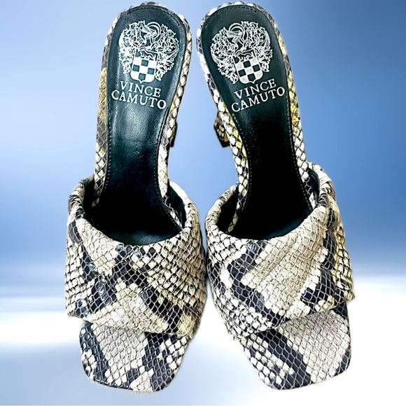 Vince Camuto Python Print Quilt Leather Reselm Mules Shoes Sandals 37/6.5 M - Picture 5 of 10
